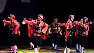 Turkish Folk Music '' Bağa Girdim Üzüm Yok ''